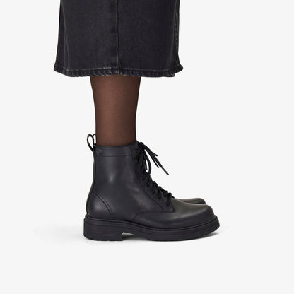 Orinoco 3 Style Black Leather | Clarks on Sale - Women