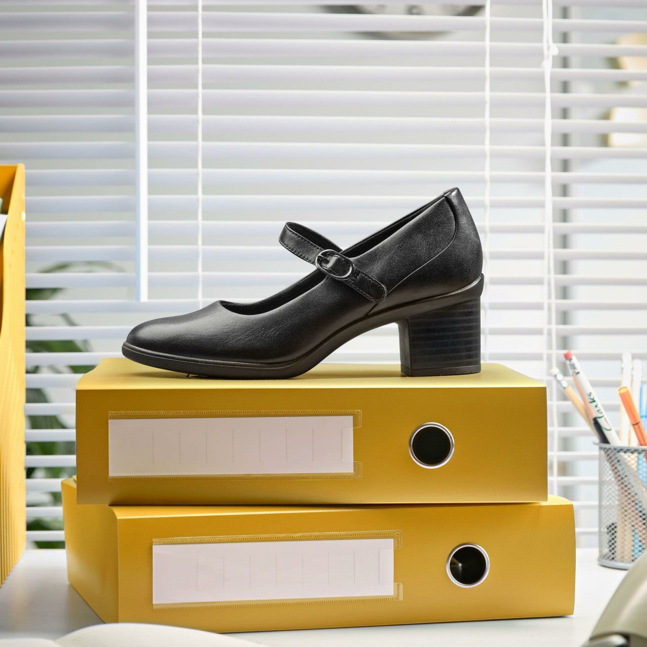 Shaya Jane Black Leather | Clarks Sale - Women