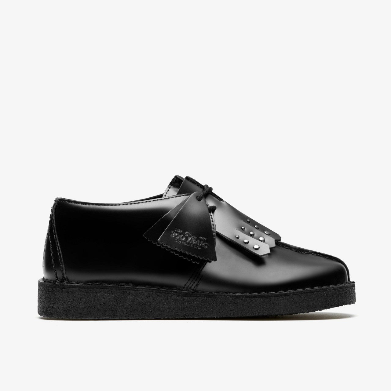 Desert Trek Black Hi Shine Leather | Clarks for sale - Women