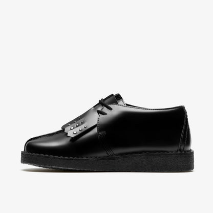 Desert Trek Black Hi Shine Leather | Clarks for sale - Women