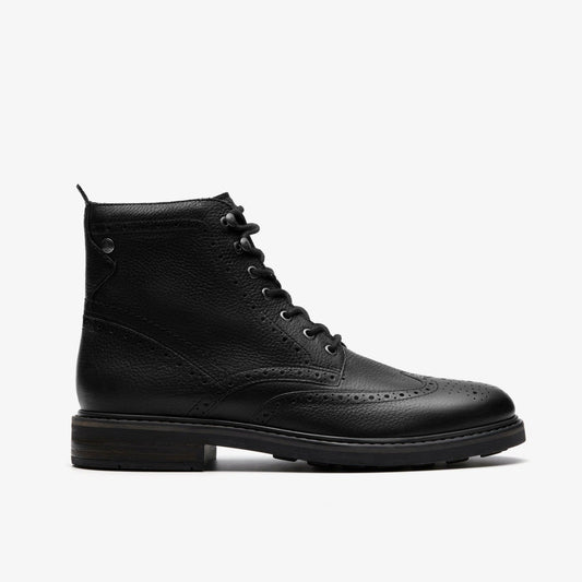 Newford Lace Boot Black Leather | Clarks outlet - Men