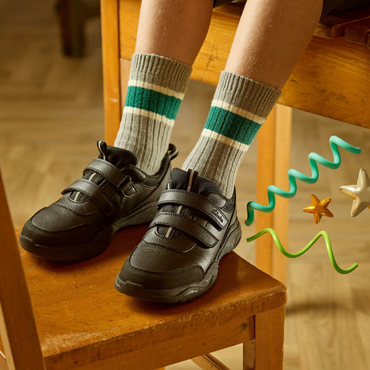 Feather Shine Kid Black | Clarks on Sale - Kids