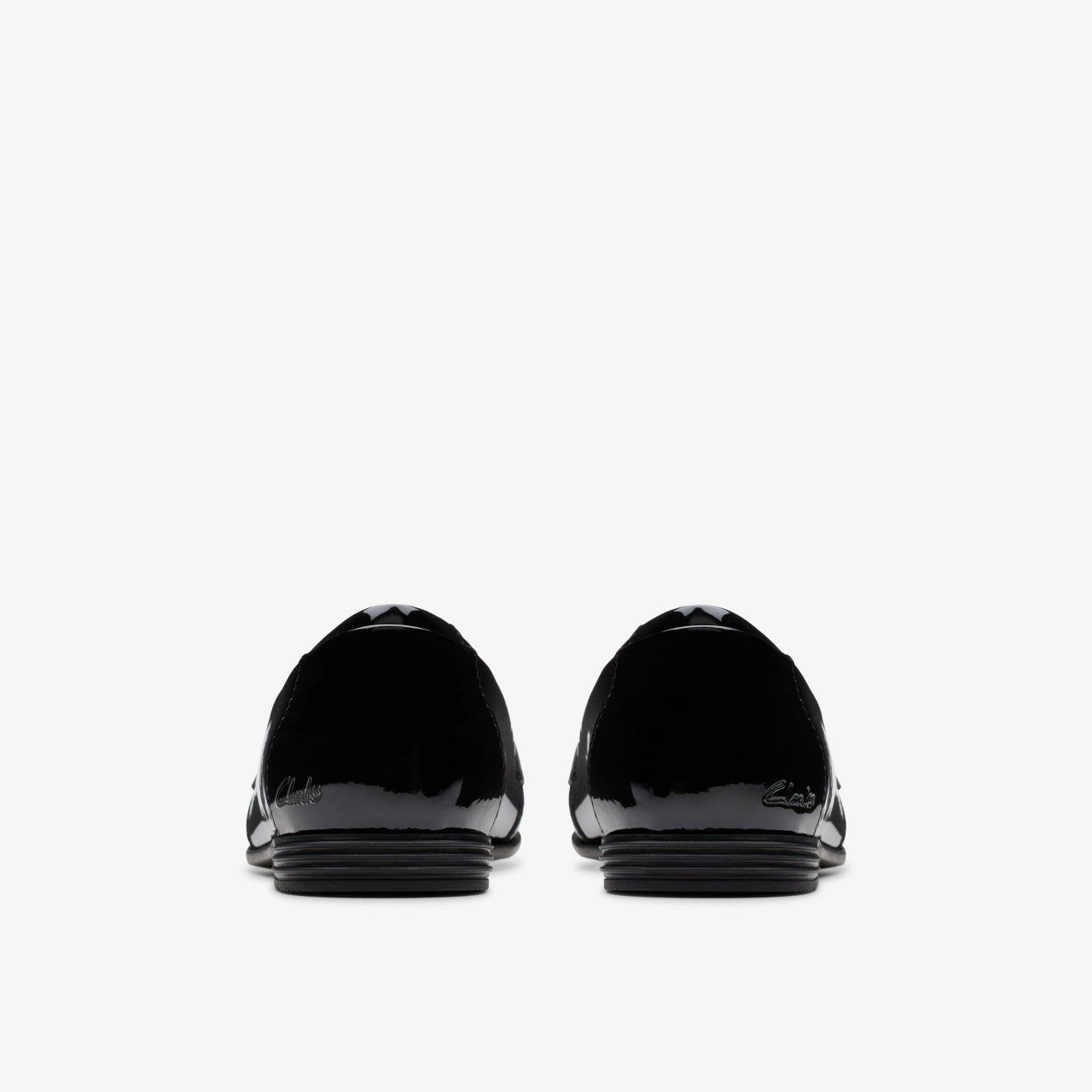 Finja Loafer Older Black Patent | Clarks discount - Kids