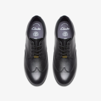 Finja Wing Youth Black Leather | Clarks online - Kids