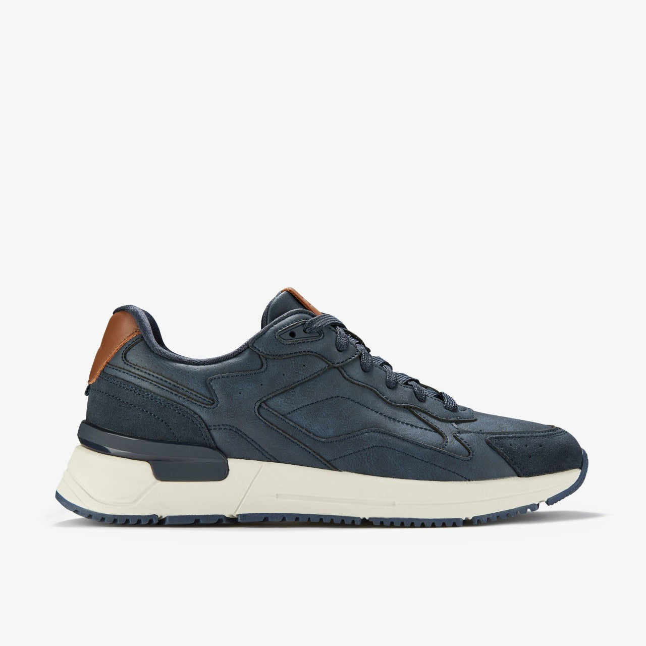 Brayford Lace Navy | Clarks on Sale - Men